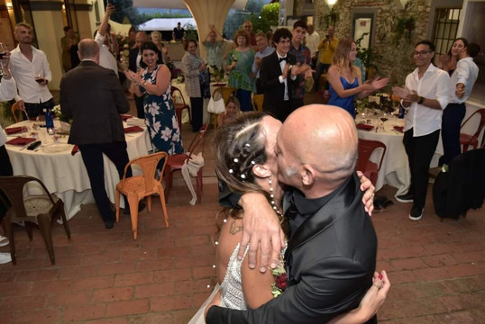 伊维蒂奇农庄民宿主图