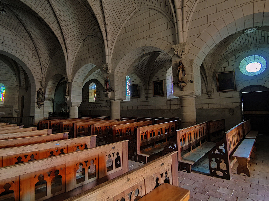 Église Saint Romain de Dangé-Saint-Romain景点图片