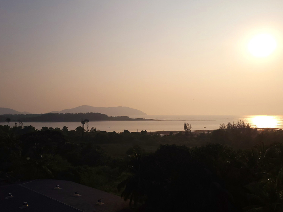 Sterling Karwar主图