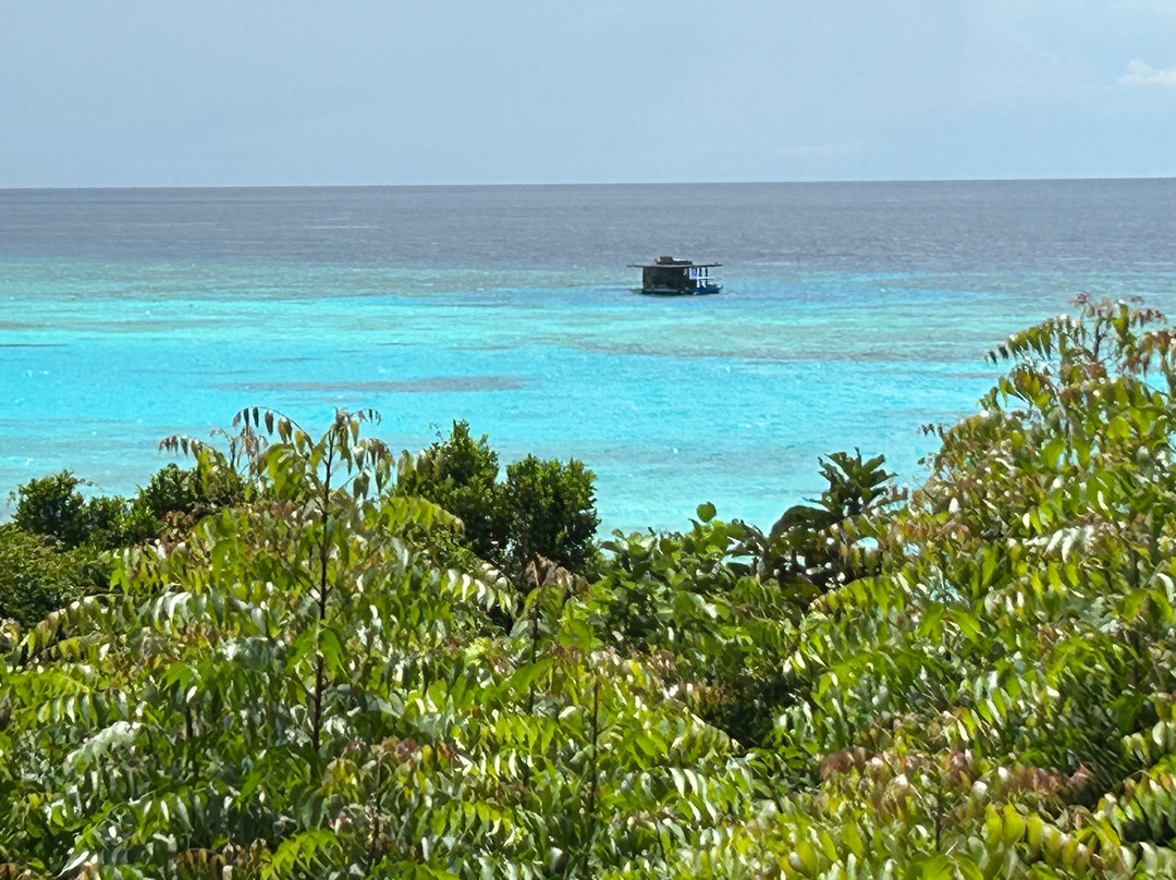 曼塔度假村主图
