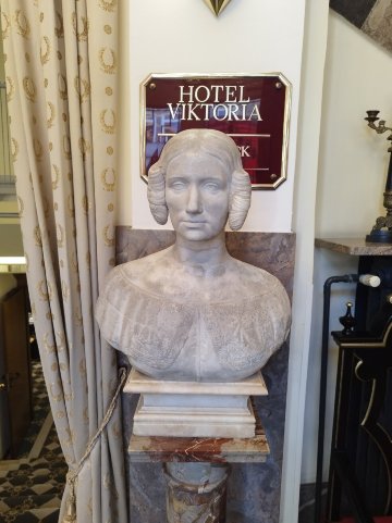 维克托亚酒店-官方