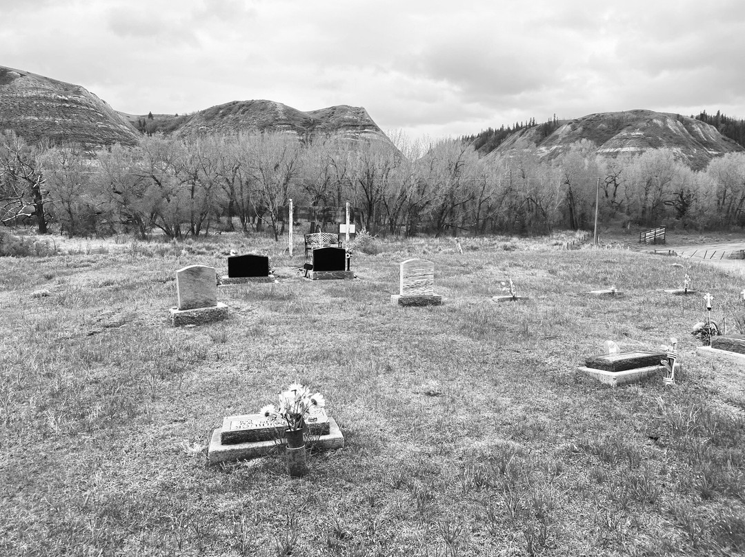 Homeland Cemetery Dunphy景点图片