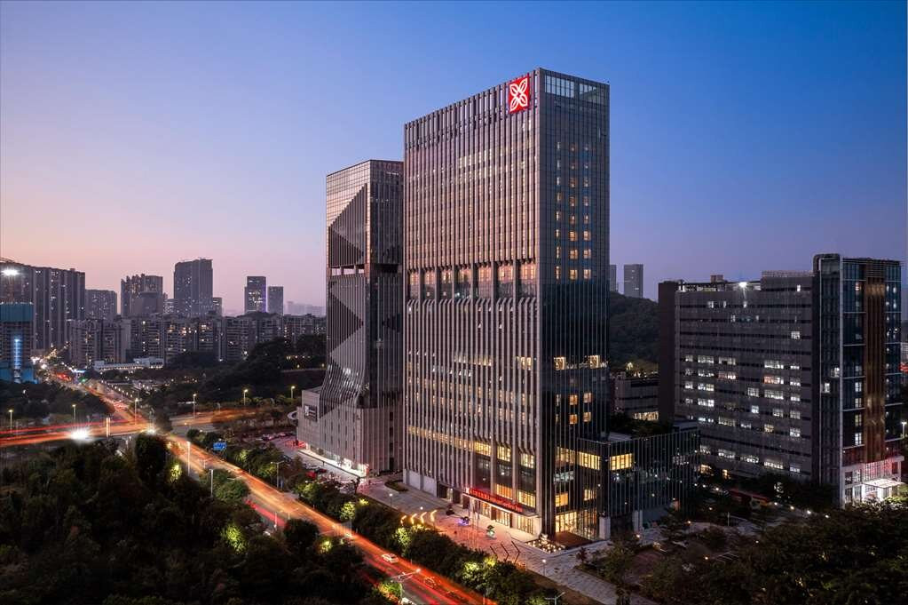 深圳光明虹桥公园希尔顿花园酒店主图