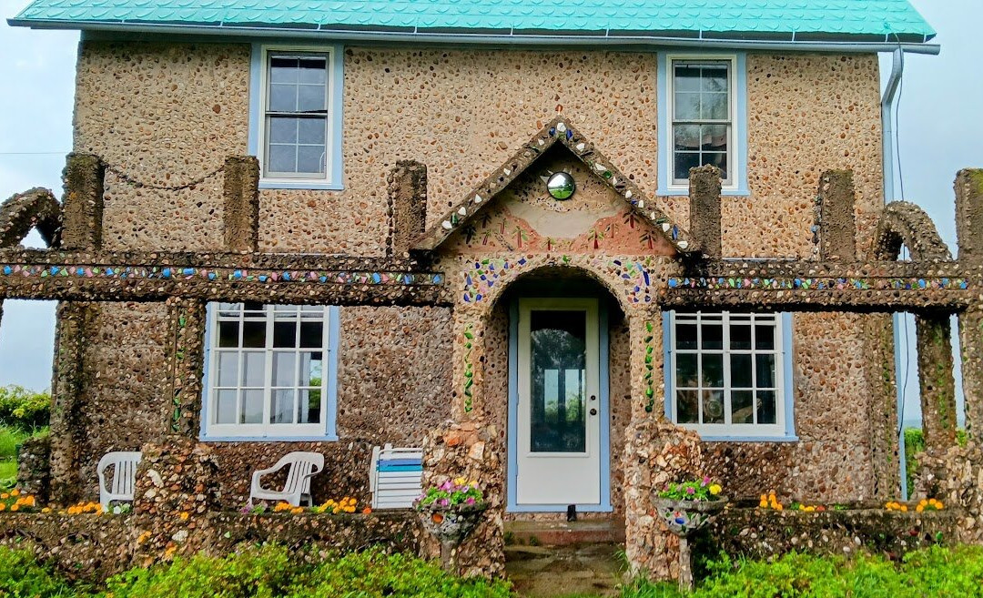 Nick Engelbert's Grandview-Hollandale必去景点