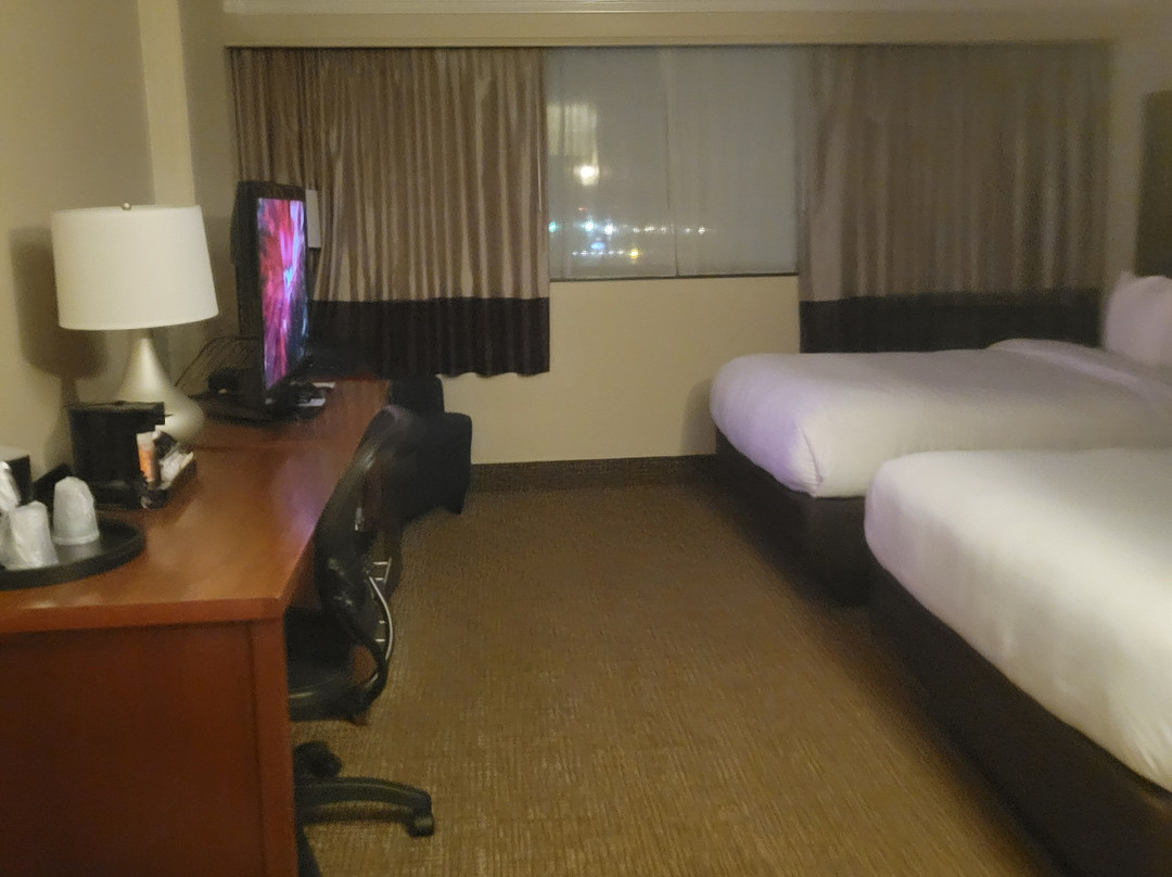 Comfort Inn & Suites At Copeland Tower主图