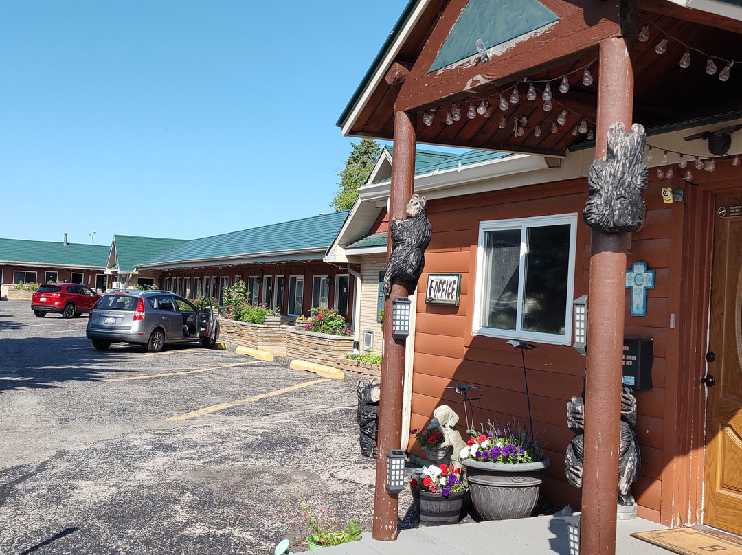 Big Bear Lodge主图