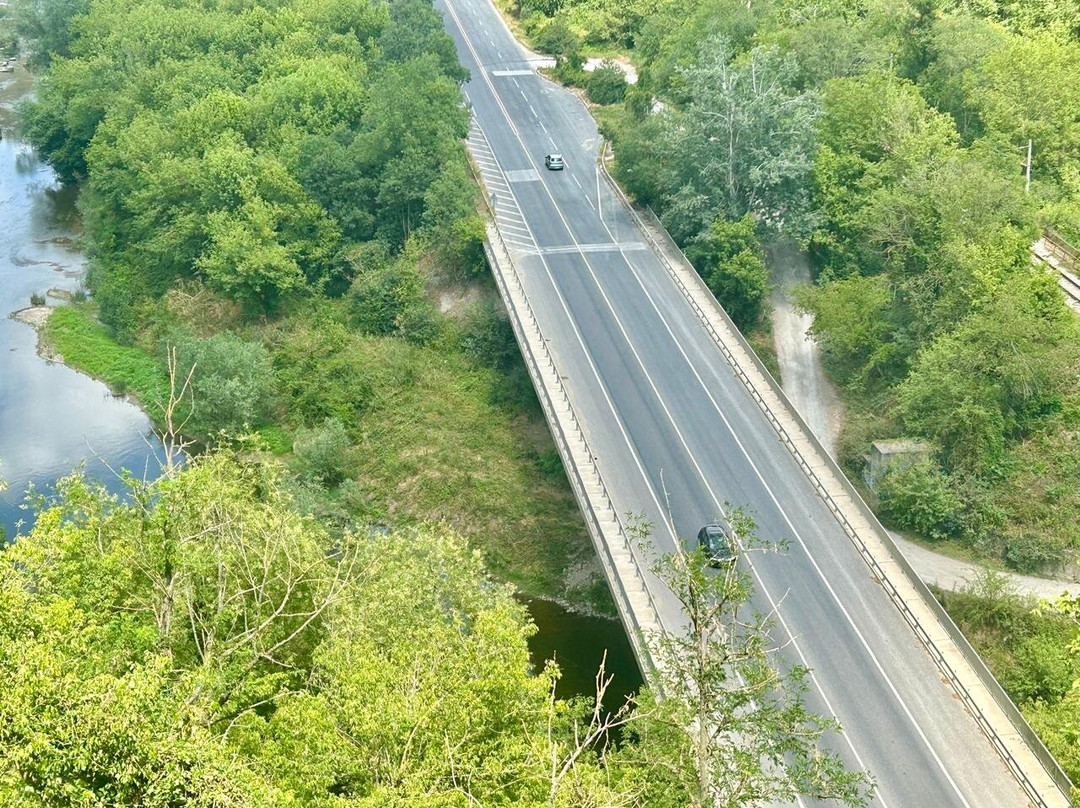 扬特拉大酒店主图