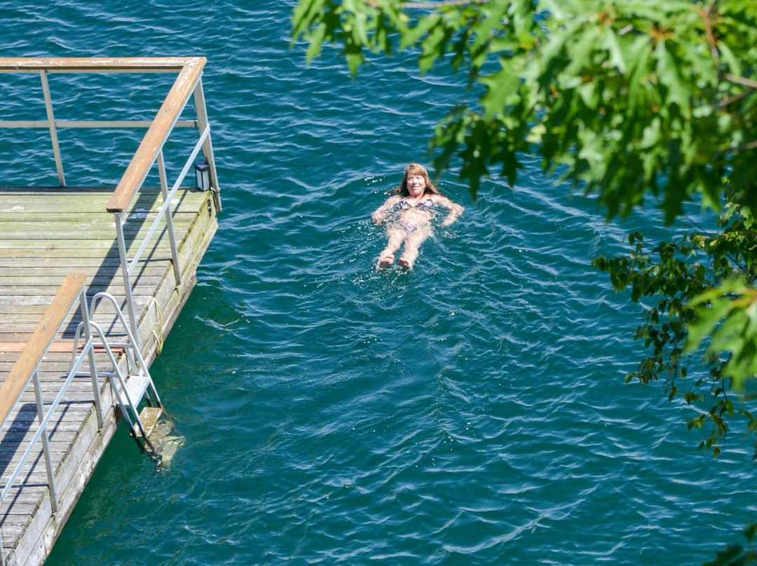 Rockgarden Terrace Resort主图