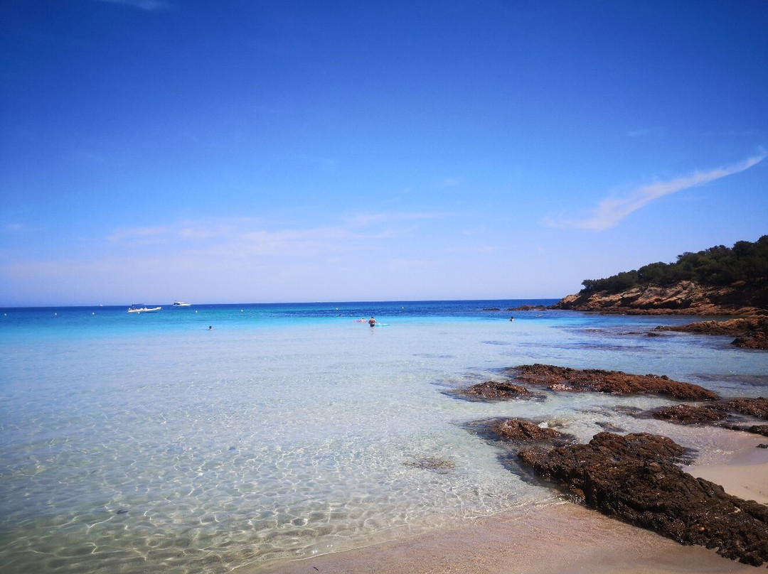 Plage de Carataggio-维琪奥港必去景点