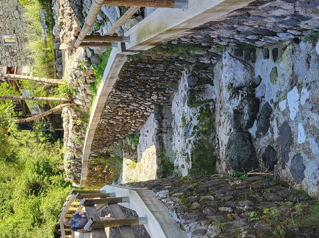 Borgo Antico Di Palue-罗卡皮耶托雷必去景点