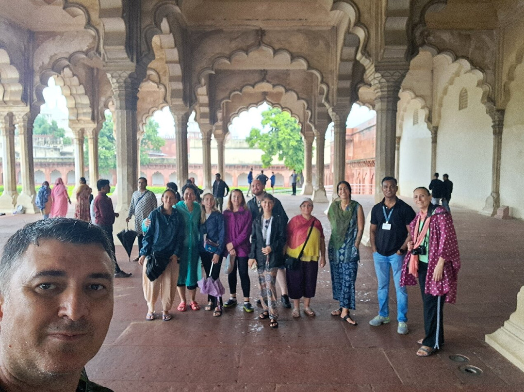 Taj Golden Tours-阿格拉必去景点