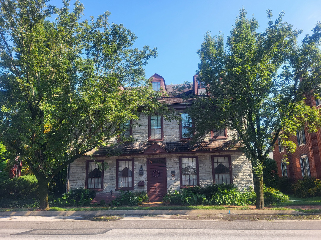 1786 The Limestone Inn B&B主图