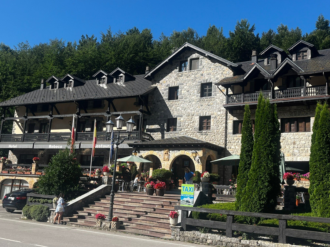 Hotel Rebeco主图