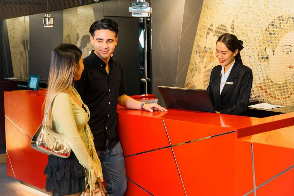 曼谷 18 街丽亭酒店主图