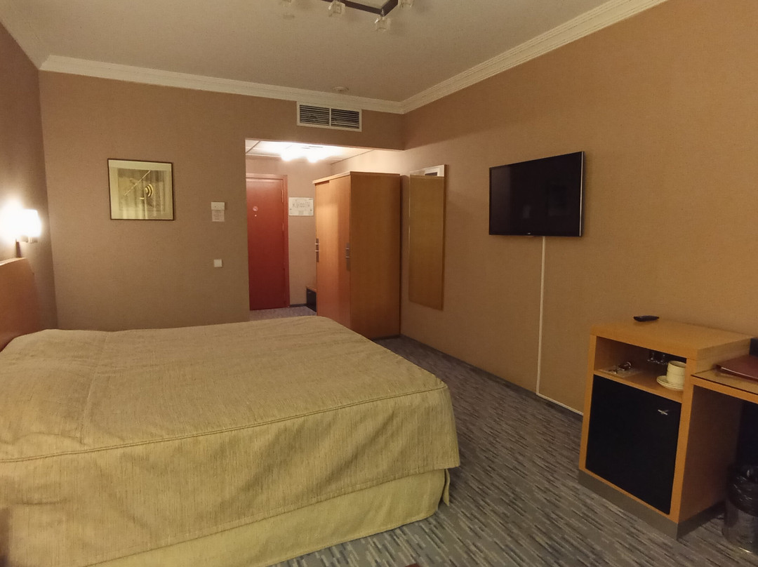 Grinn Hotel主图