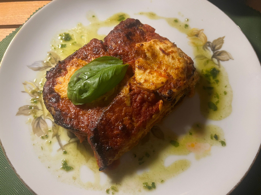 Gin Fizz Cocktailbar-San Vito dei Normanni必去景点