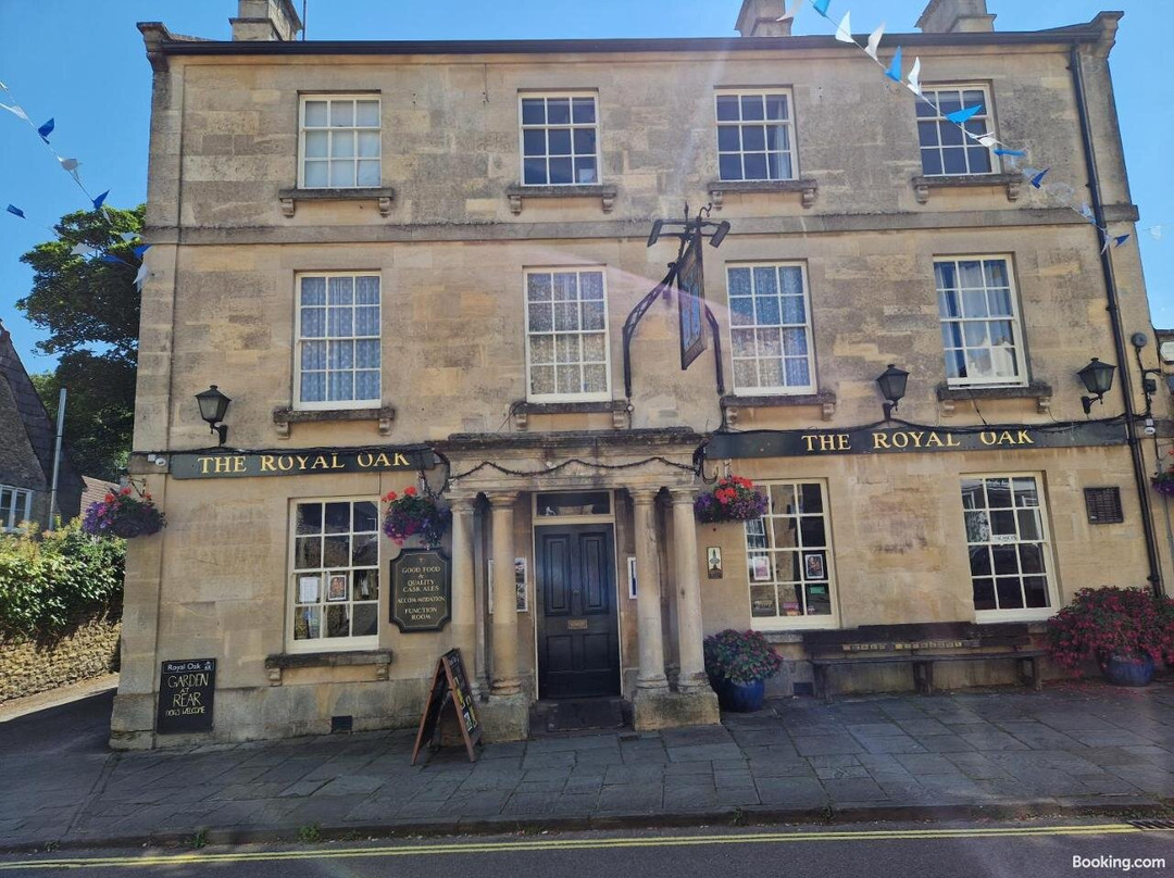 Royal Oak Corsham Wiltshire主图