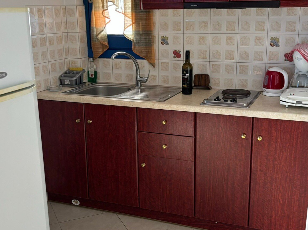 艾尔基奥尼酒店主图