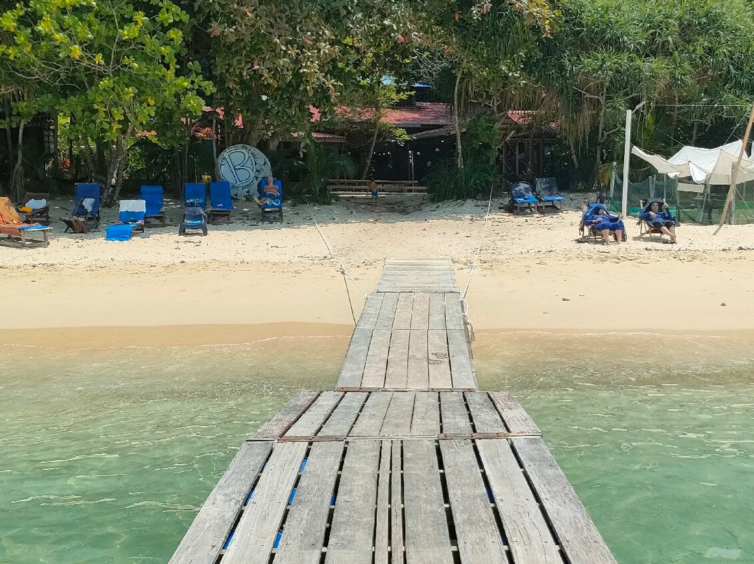 Bubbles Dive Resort主图