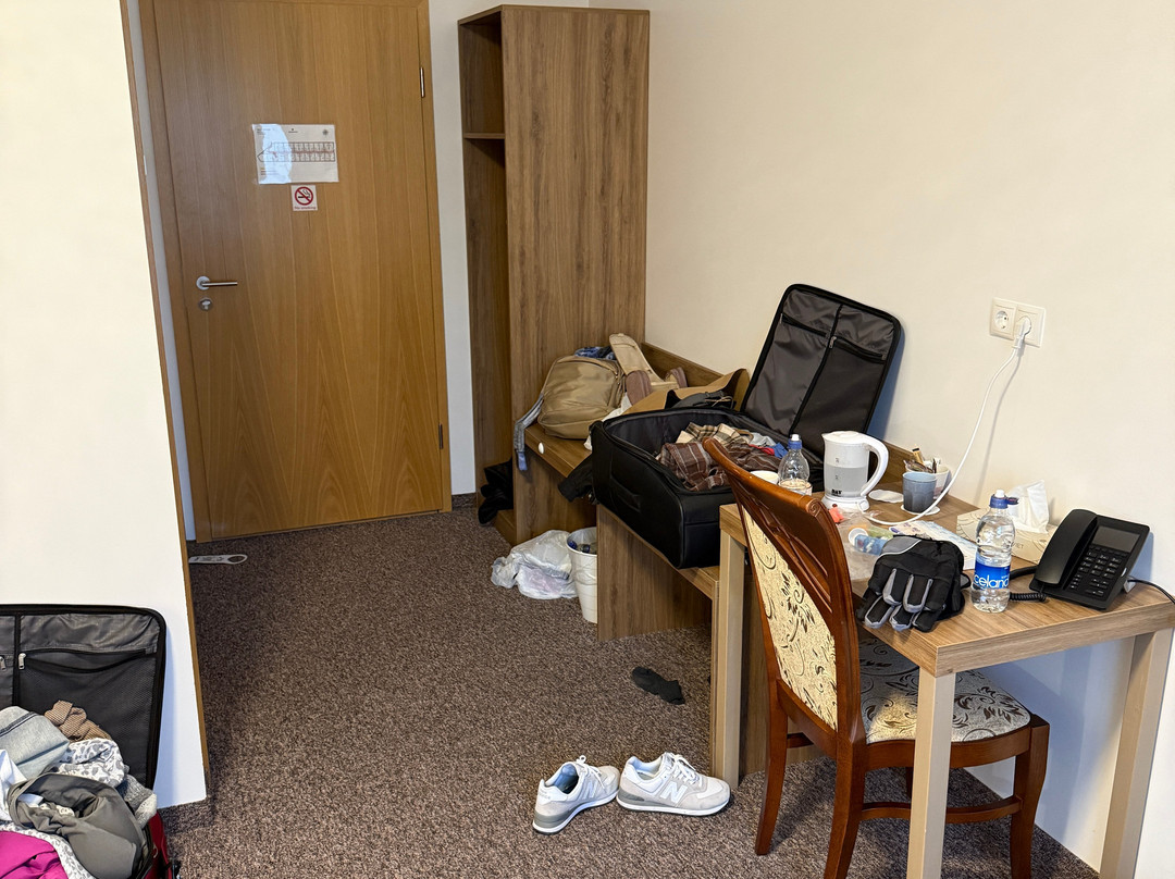 迪霍拉里酒店主图