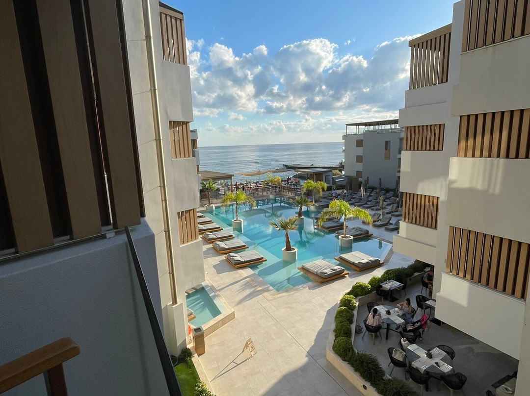 Akasha Beach Hotel & Spa