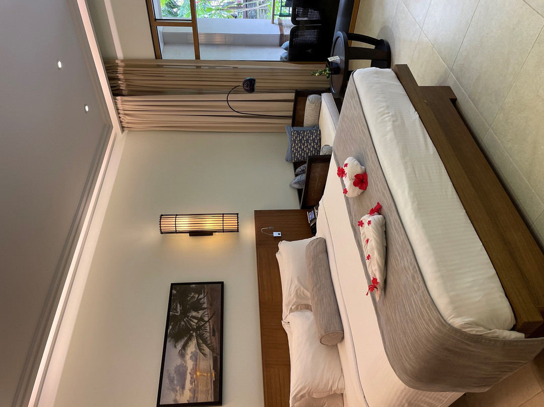 萨沃伊水疗度假村主图