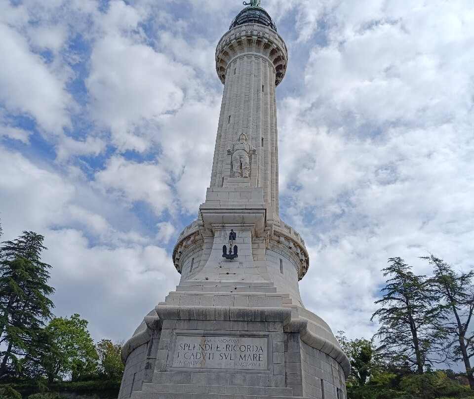 Faro della Vittoria景点图片