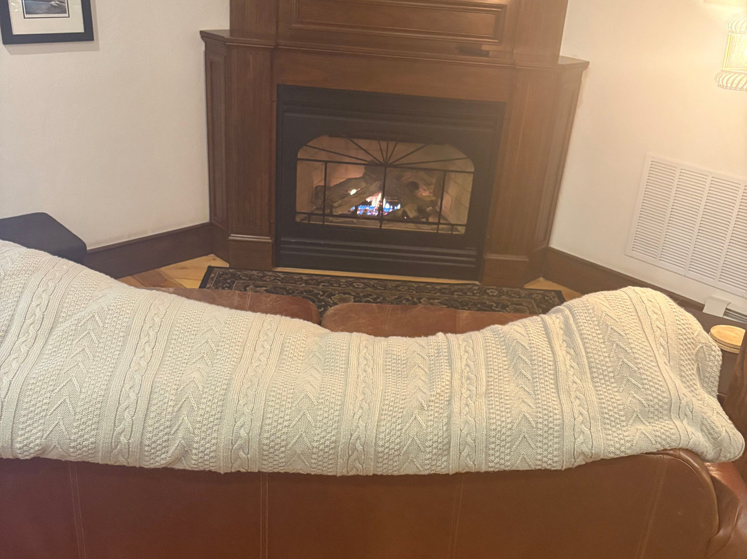 Stonecroft Inn主图