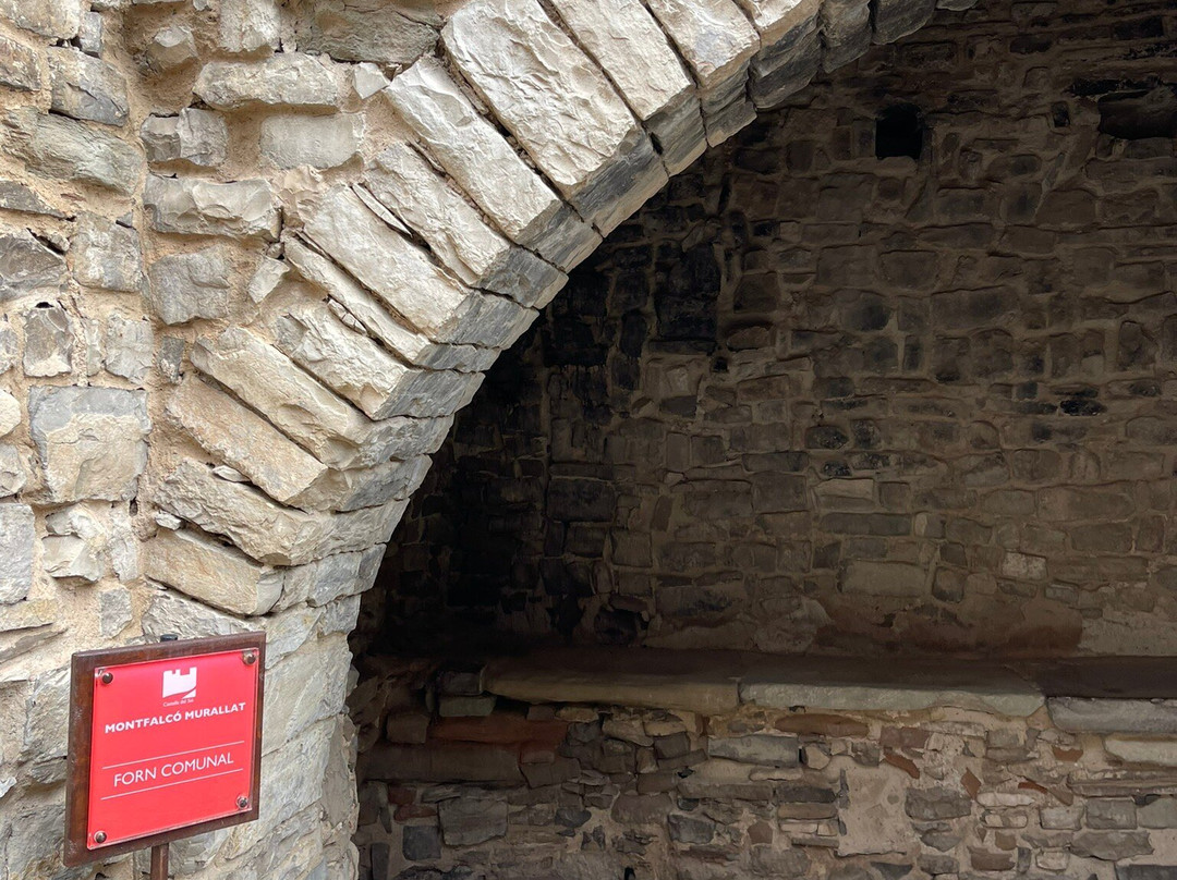 Montfalco Murallat-Les Oluges必去景点