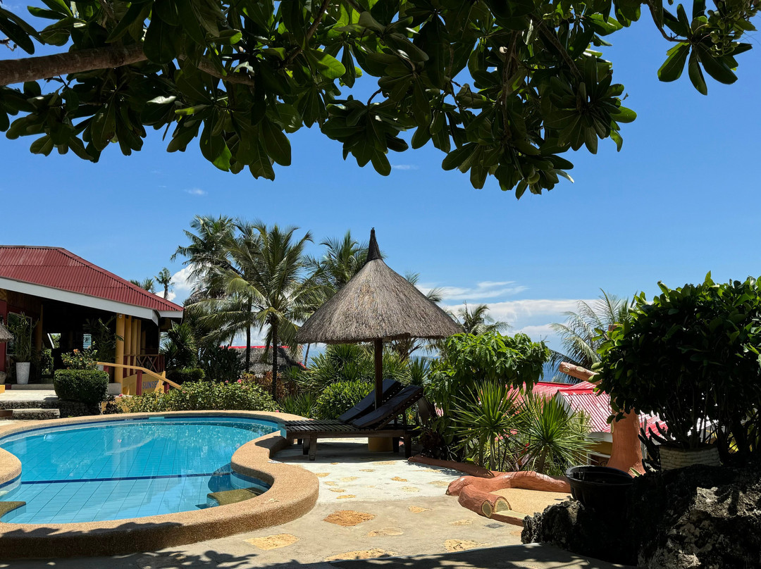 Sunset Dive Resort主图