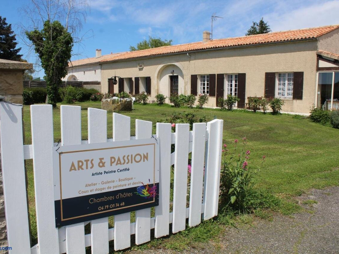 Arts & Passion
