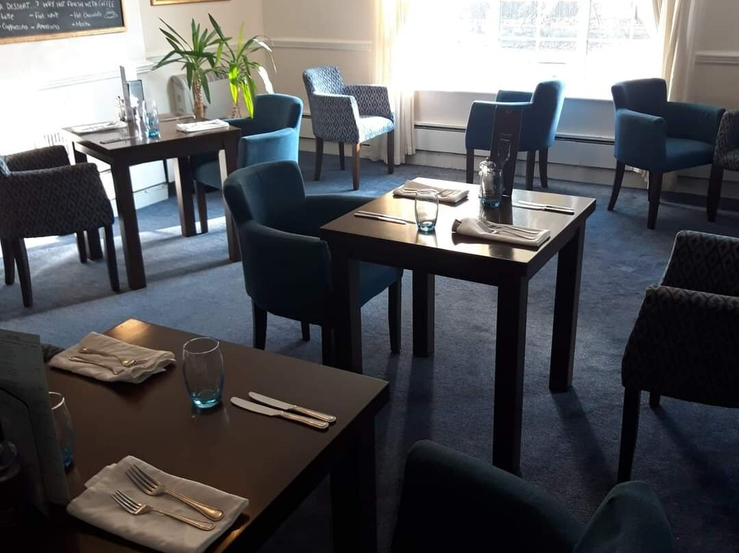 The Walnut Tree Hotel主图