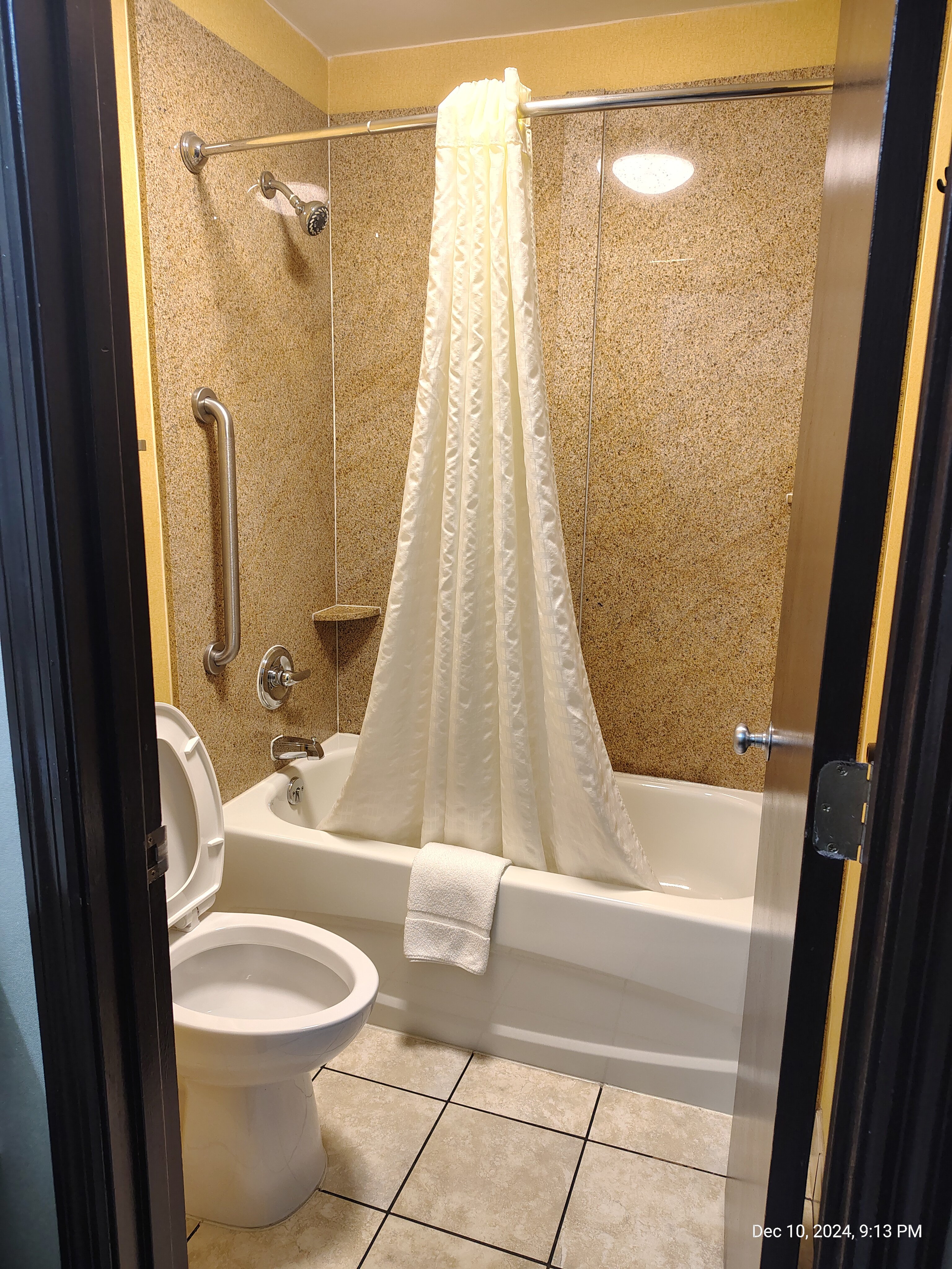 Deluxe Inn Fayetteville-官方