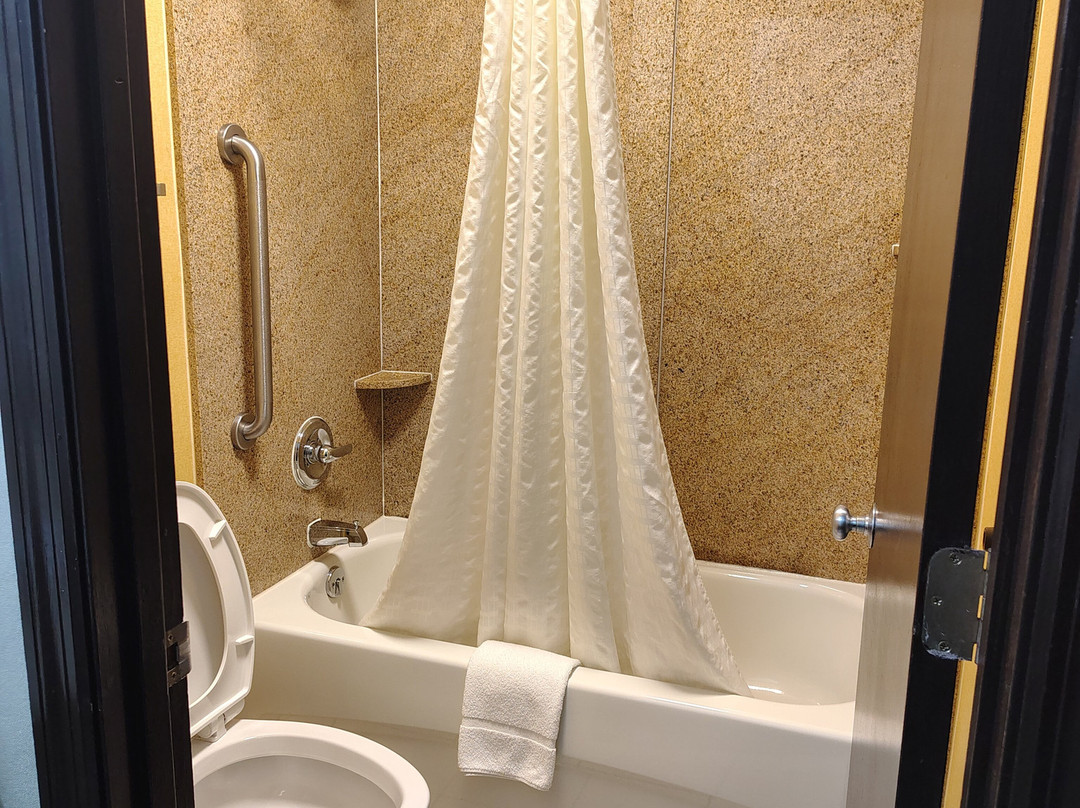 Deluxe Inn Fayetteville主图