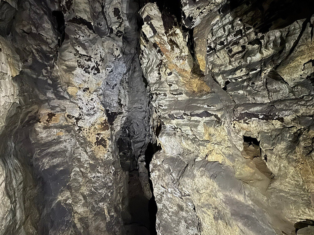 Blue John Cavern景点图片