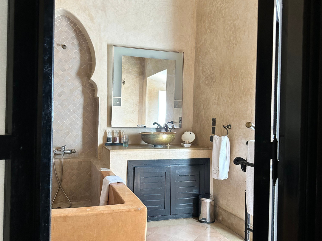 马达达莫加多酒店主图