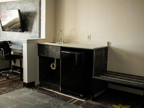 FairBridge Inn & Suites主图