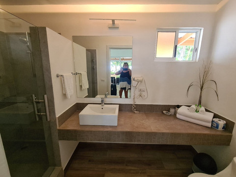 卡湖伊塔旅馆主图