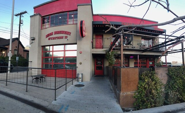 Station 2 Bar By Zion Brewery-圣乔治必去景点