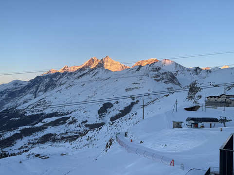 里弗尔之家1853酒店主图