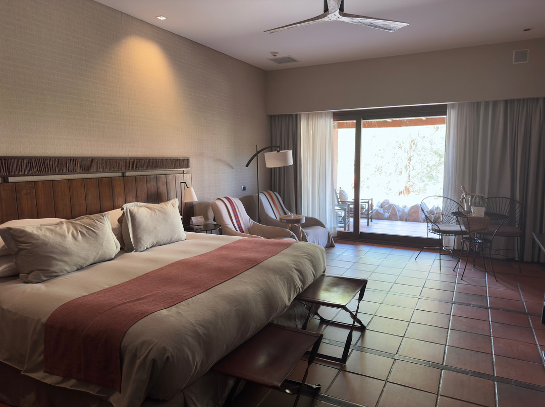 奥托阿塔卡马沙漠温泉酒店主图