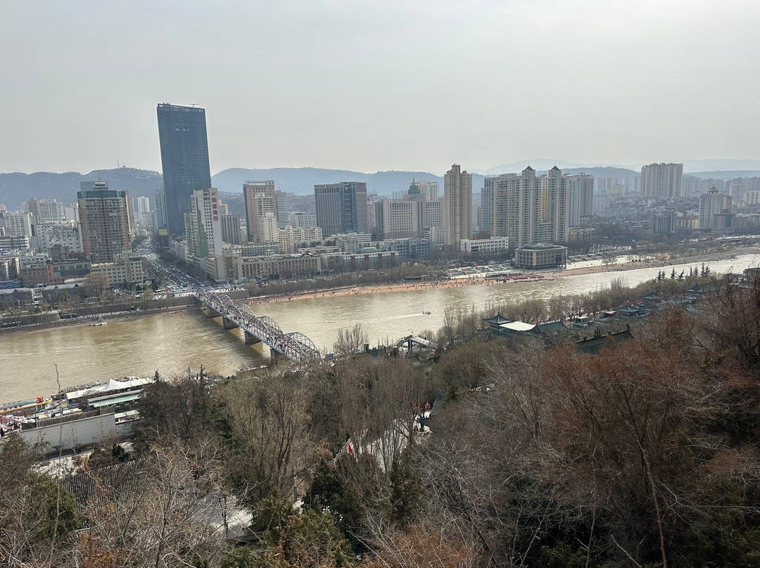 兰州白塔山景点图片