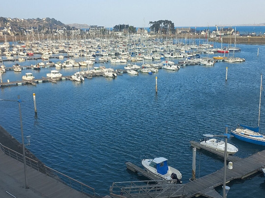 皮若斯酒店住宿-Le Nautica Hôtel