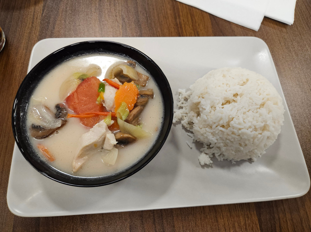 Yaya's Kitchen