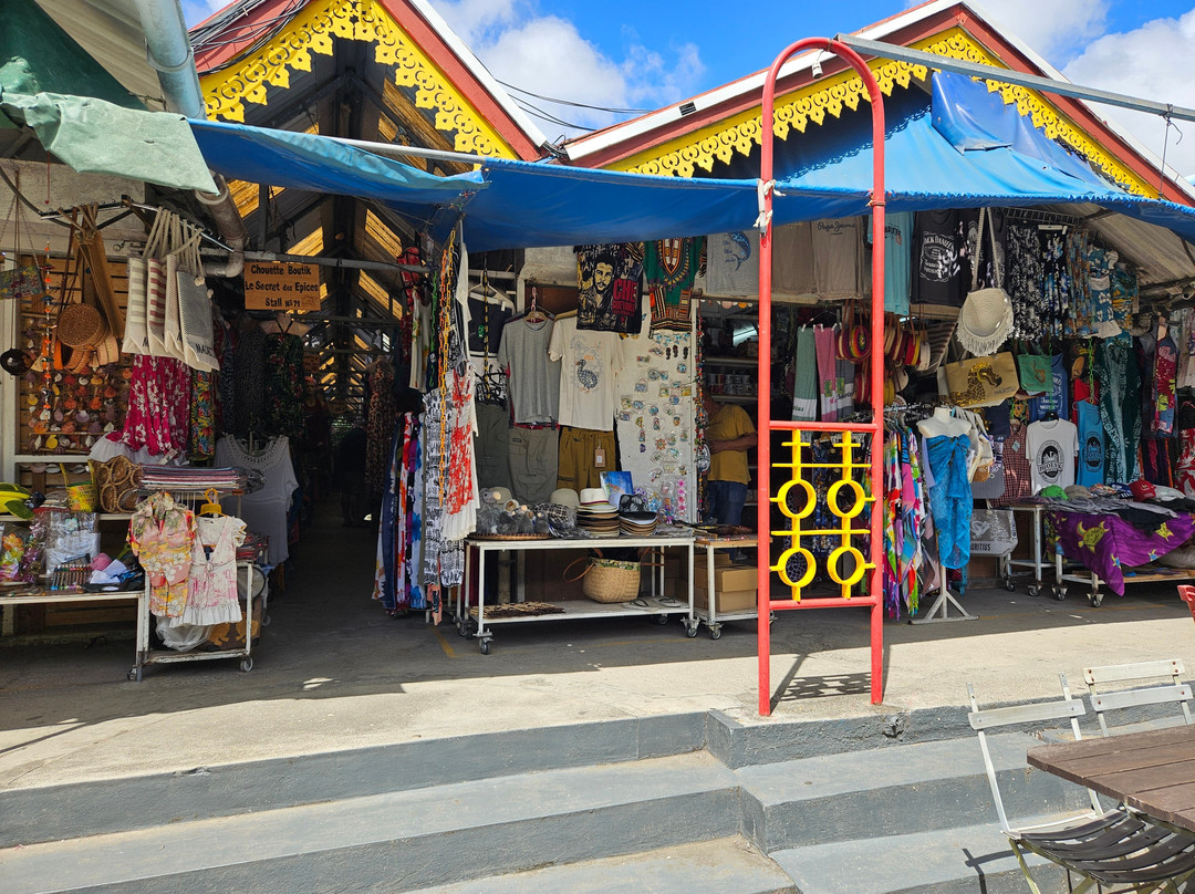 Grand Baie Bazaar-大湾必去景点
