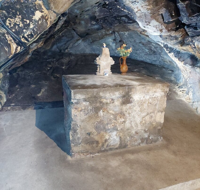 St. Fillan's Cave-Pittenweem必去景点