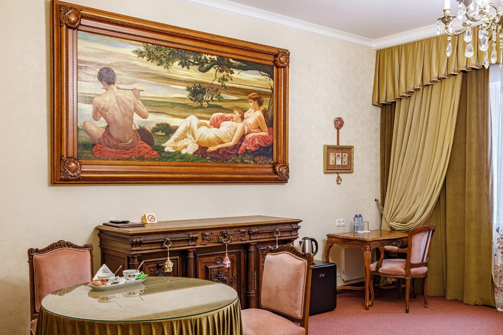 Bristol Hotel-客卧