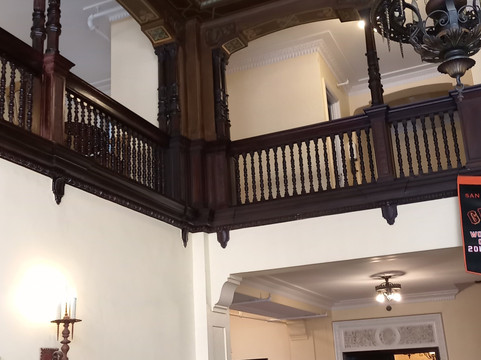 五月花酒店主图