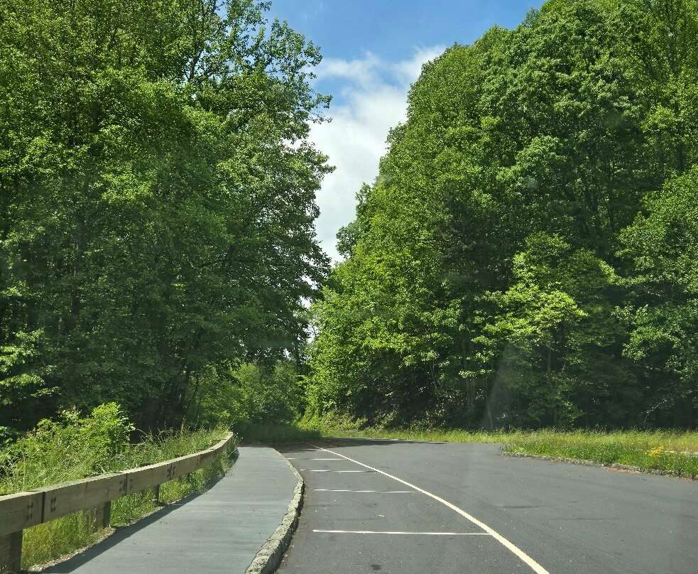 The Tunnel To Nowhere-布赖森城必去景点