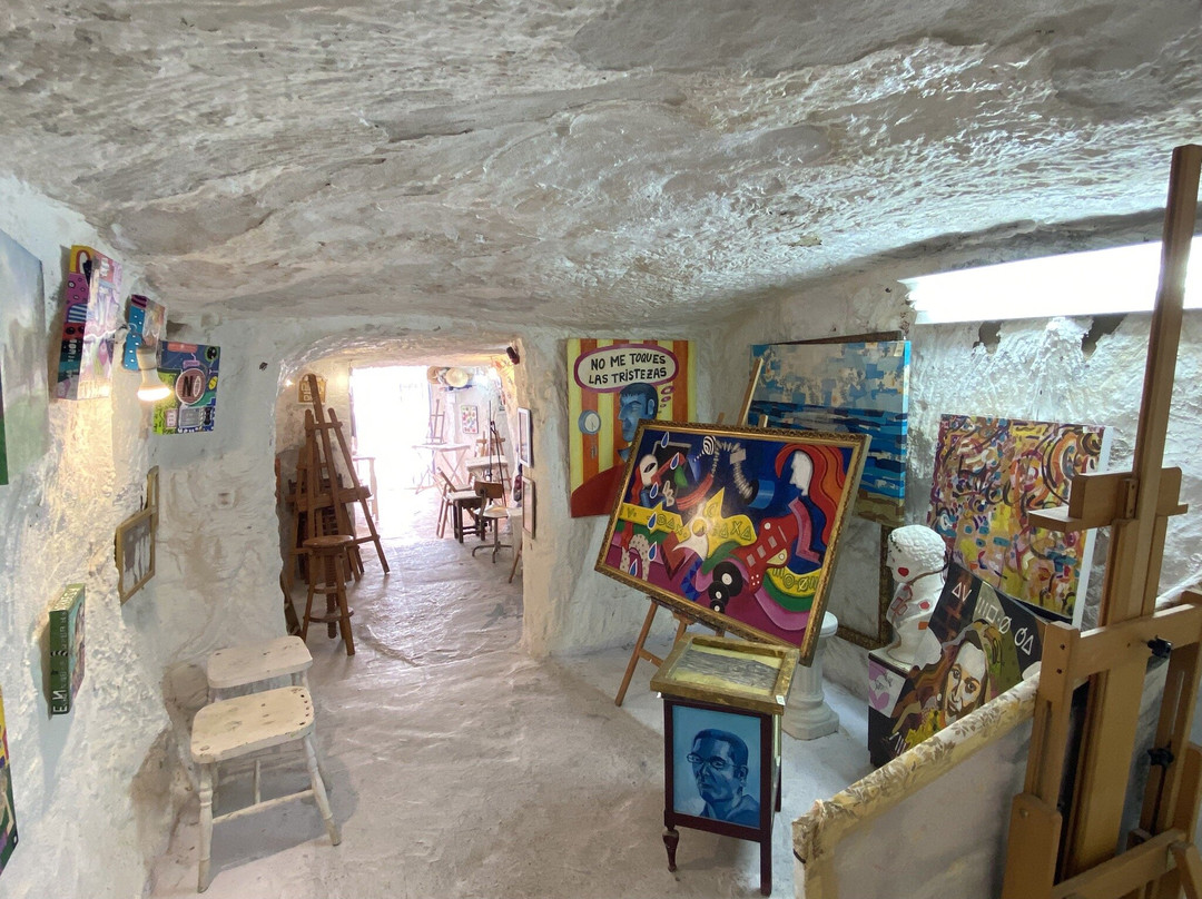 Cuevas del Rodeo de Rojales-罗哈莱斯必去景点